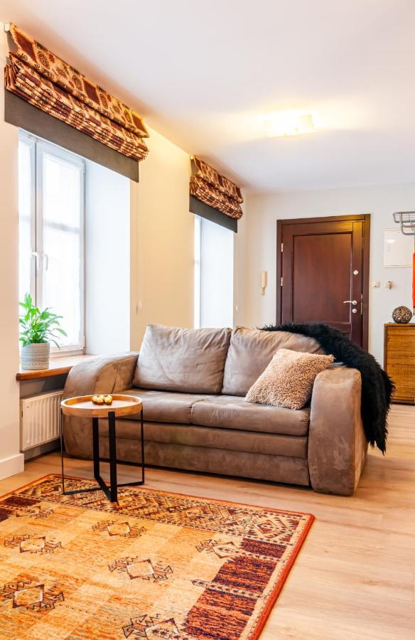 Home & Travel Лодз Екстериор снимка