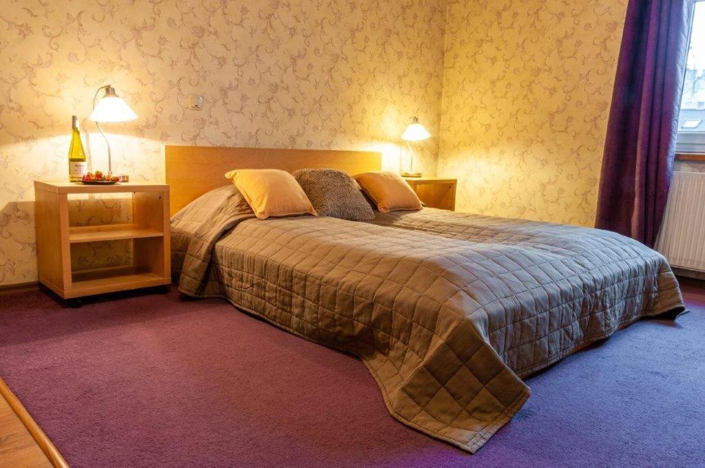 Home & Travel Лодз Екстериор снимка