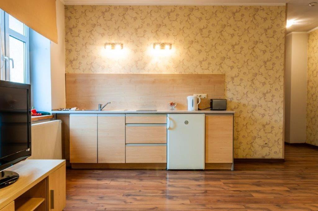 Home & Travel Лодз Екстериор снимка
